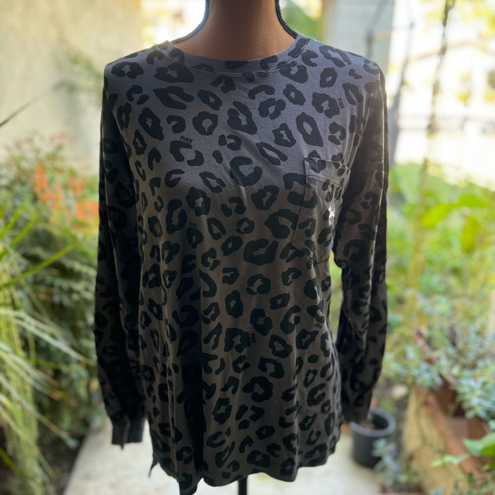 PINK Victoria's Secret Black Leopard Long Sleeve Tee